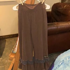 Paint by number sleepwear size medium nwot